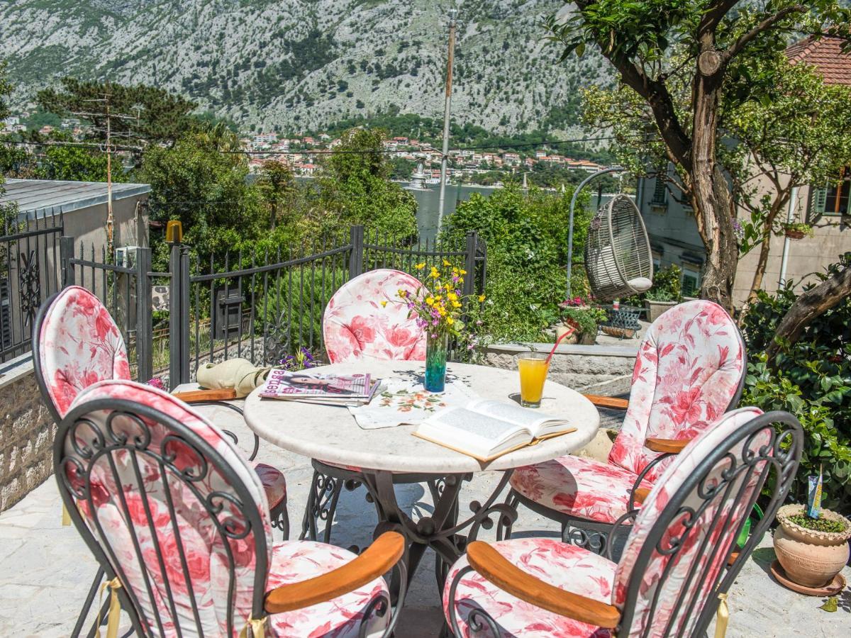 Green Home Apartments Kotor Ngoại thất bức ảnh
