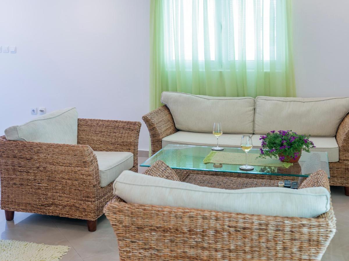 Green Home Apartments Kotor Ngoại thất bức ảnh