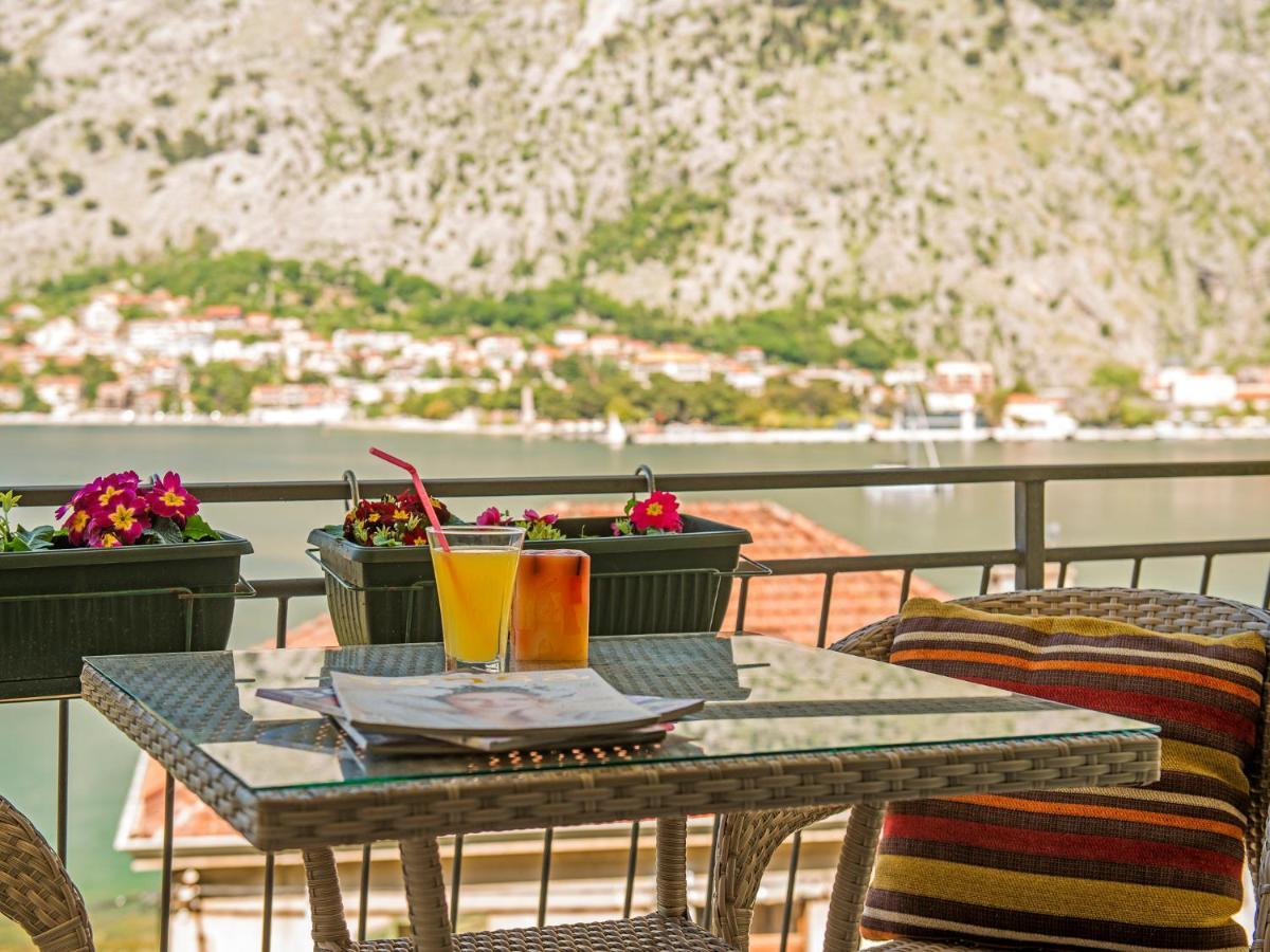Green Home Apartments Kotor Ngoại thất bức ảnh
